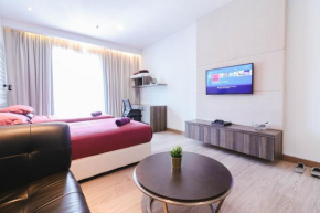 NETFLIX and CHILL Ramada Twin Bed Suites